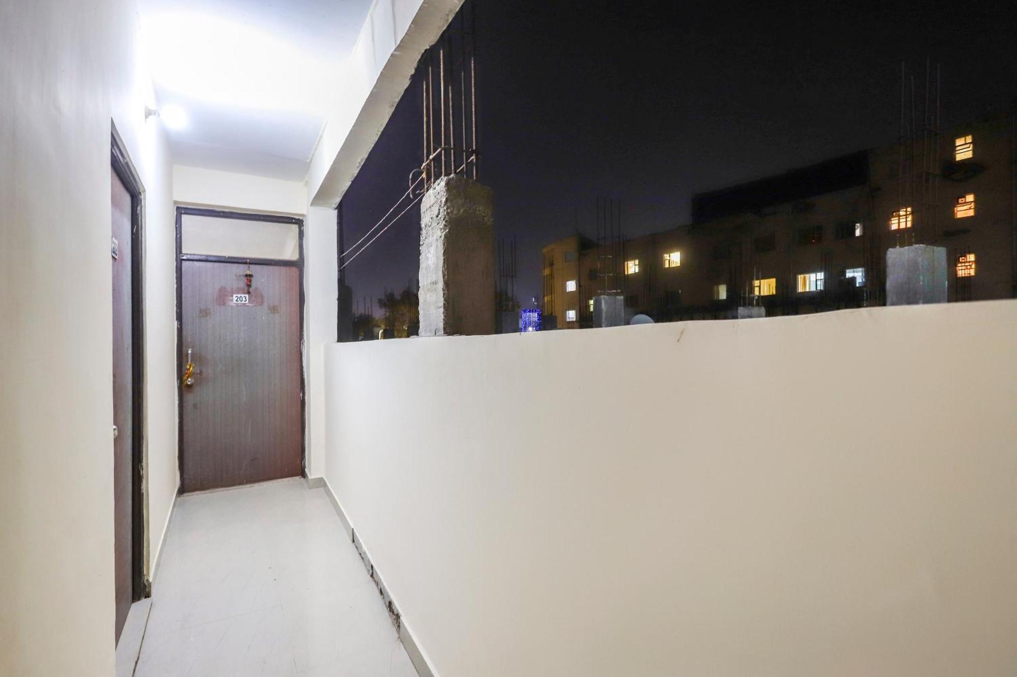 Hotel O Royal Residenc Indirapuram Εξωτερικό φωτογραφία